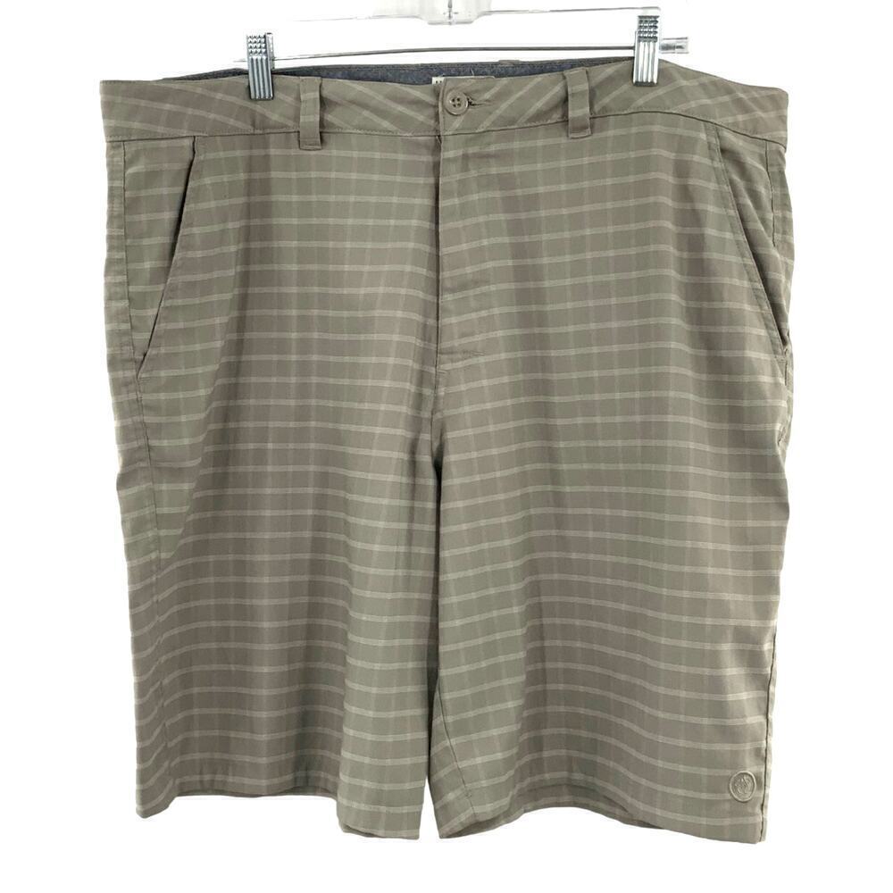 Hang Ten Men's Casual Shorts Size 40